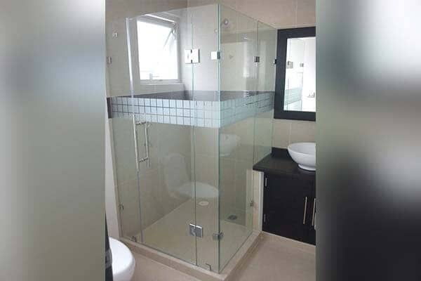 ALUMINIO Y VIDRIO JAVRA - CUBIERTAS PARA MUEBLES