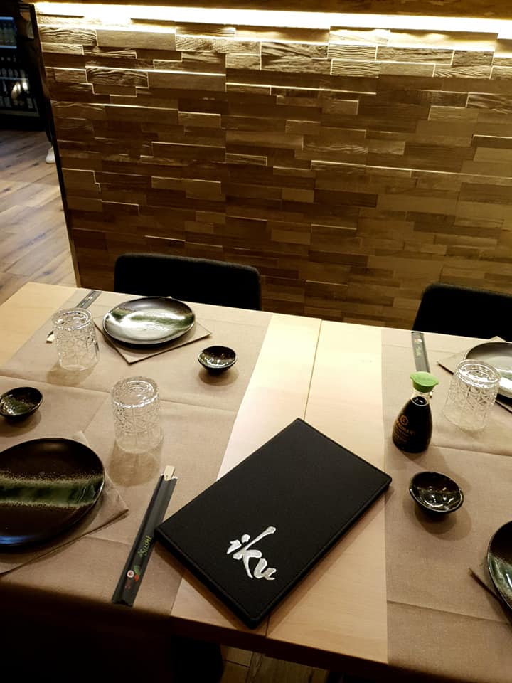 tavolo di un ristorante giapponese