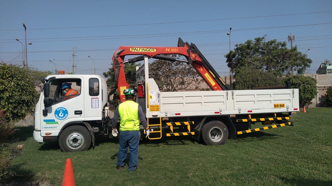 Alquiler de camiones grúa