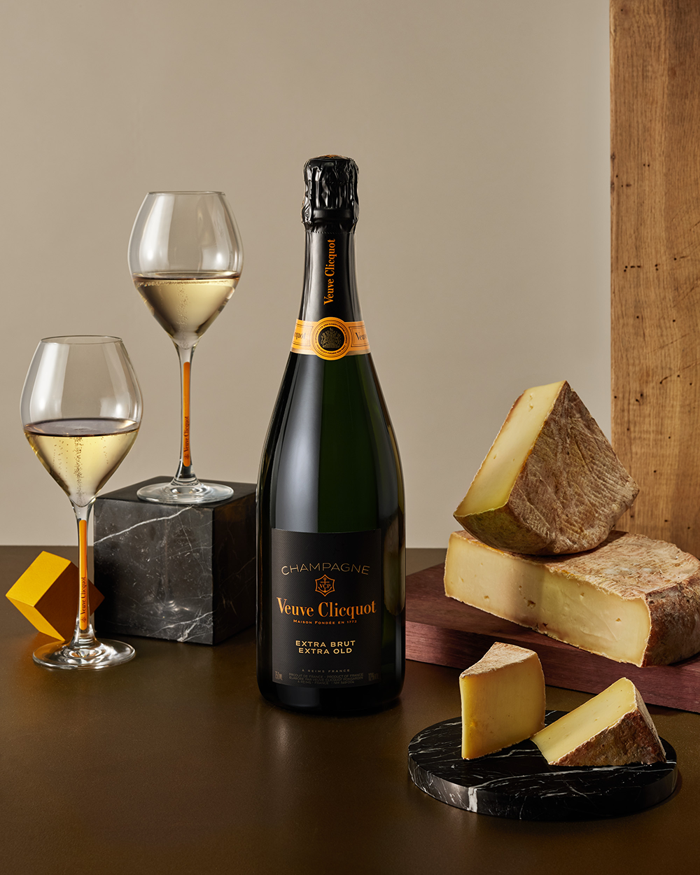 VEUVE CLICQUOT_CHEESE_CONTENT_007