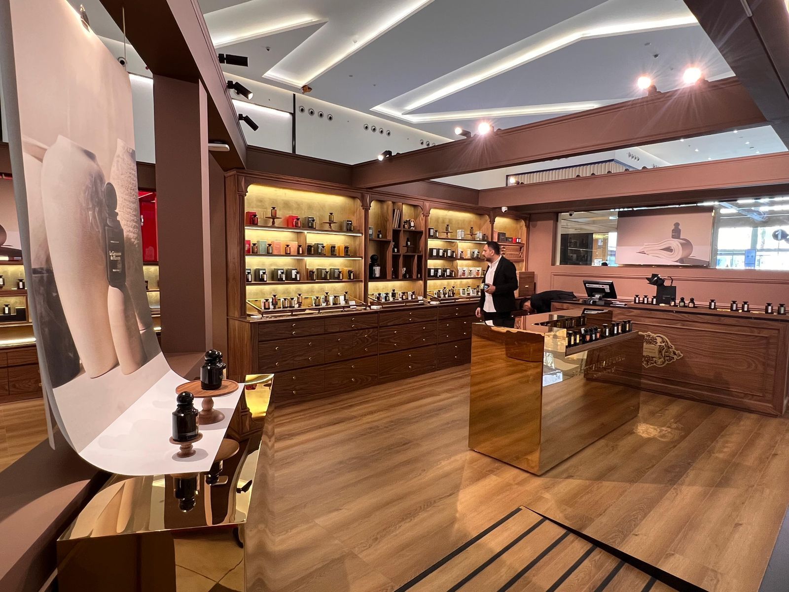 commercial spaces at Dubai Mall, Dubai, UAE