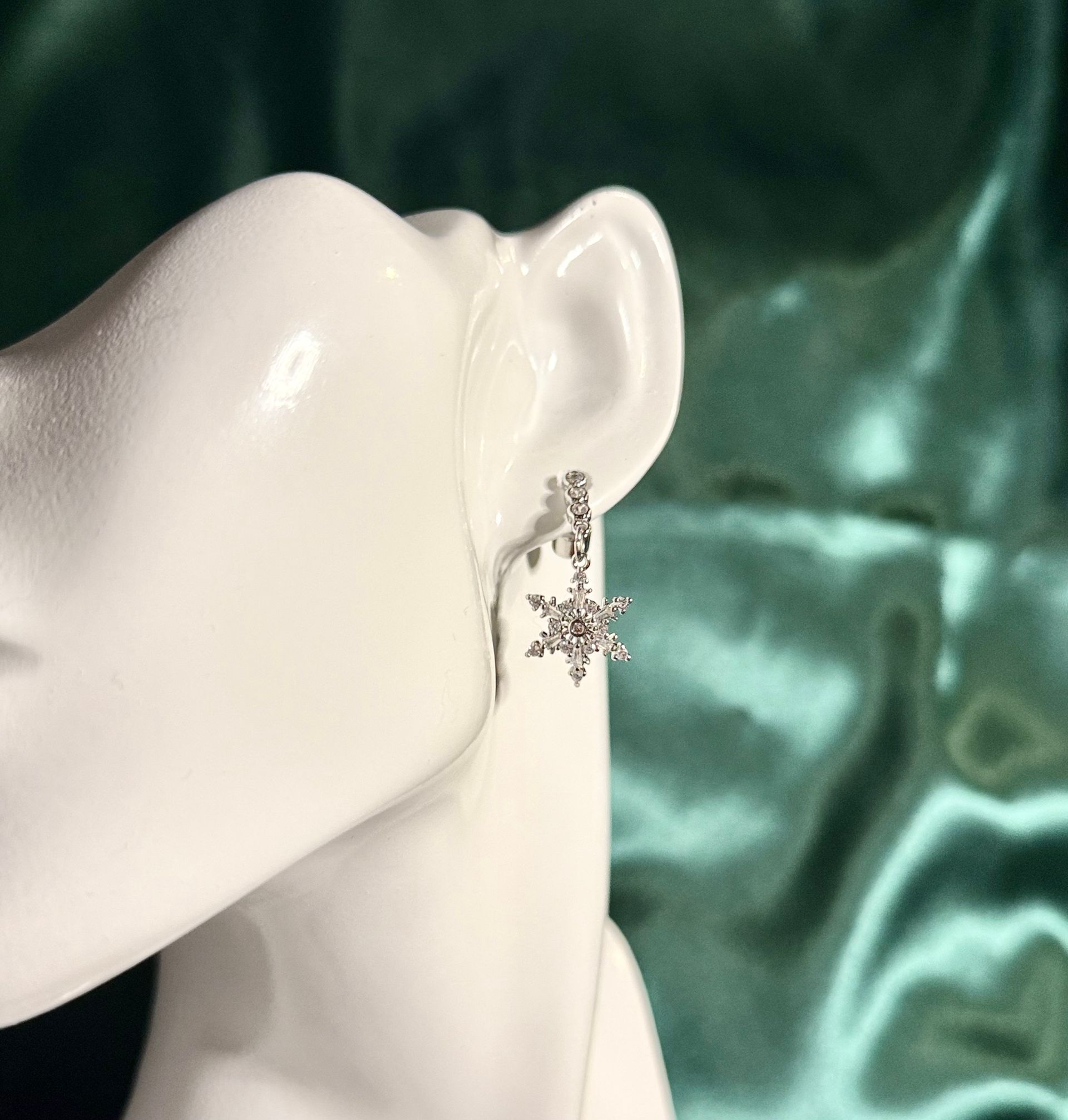 Falling Flurry Snowflake Earrings