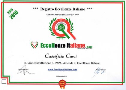Certificato per il Caseificio Curci, azienda alimentare italiana. Contiene loghi, testo e firme.