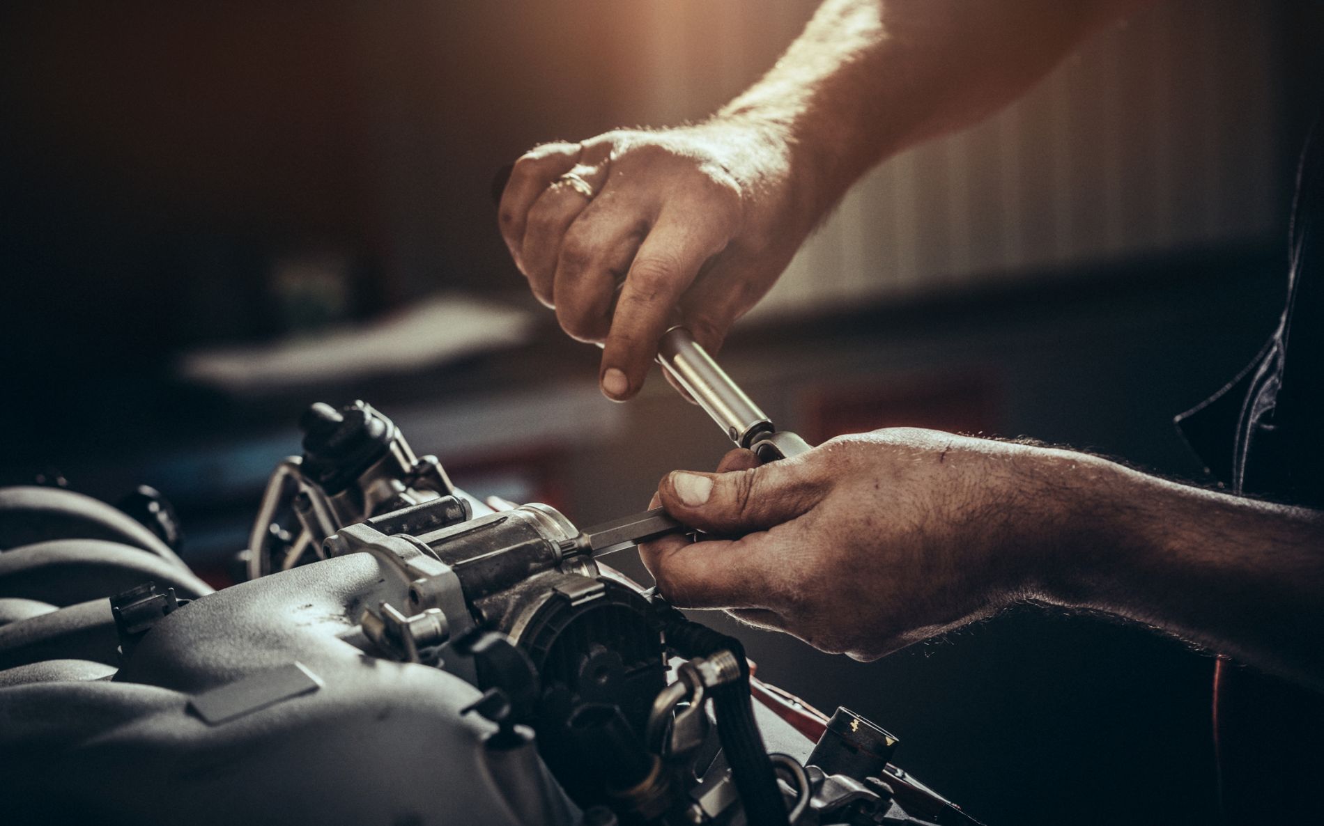 riparazione di un'automobile