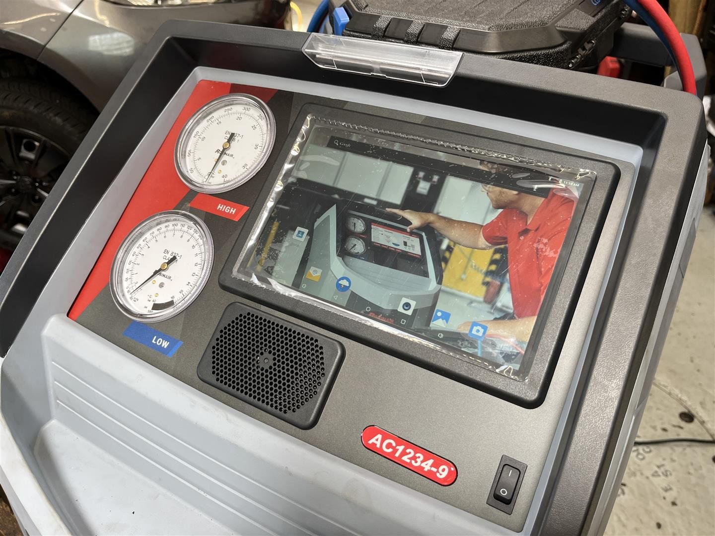 1234yf AC Service Machine in Lake Hopatcong, NJ | Magic Lube and Rubber