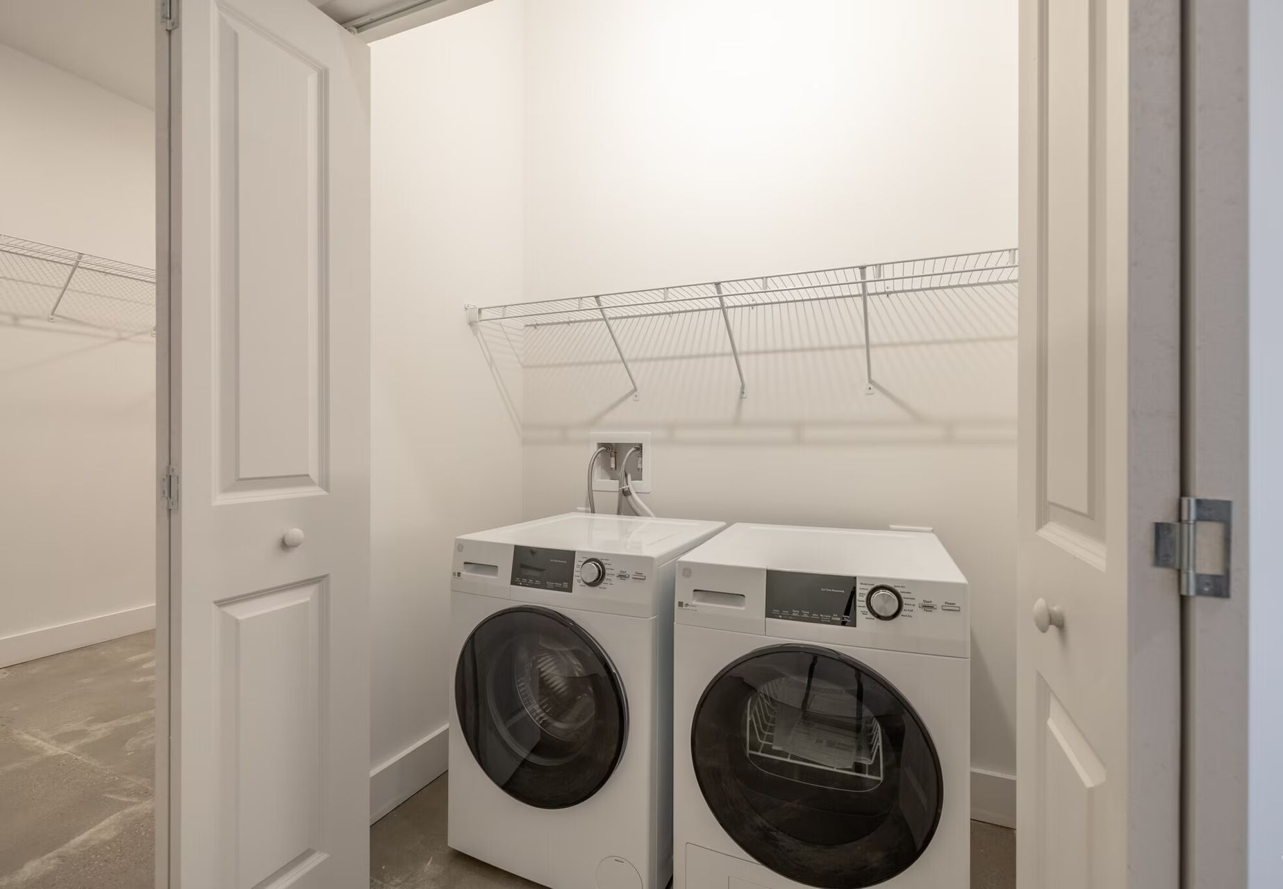 Flats at SoMa Interior Laundry WAsher Dryer  1