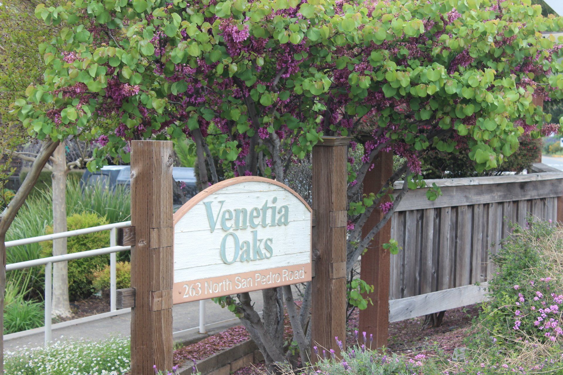 Venetia Oaks Sign Image