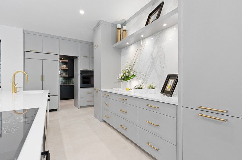 utopian kitchen custom cabinets