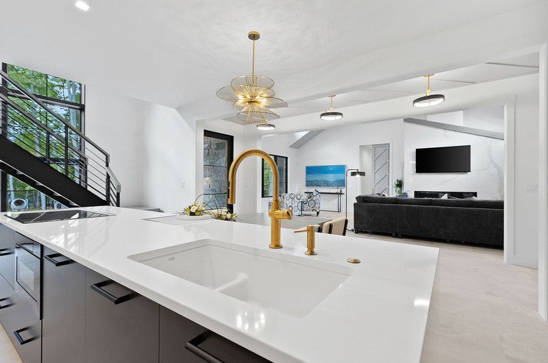 utopian kitchen custom cabinets green bay wi