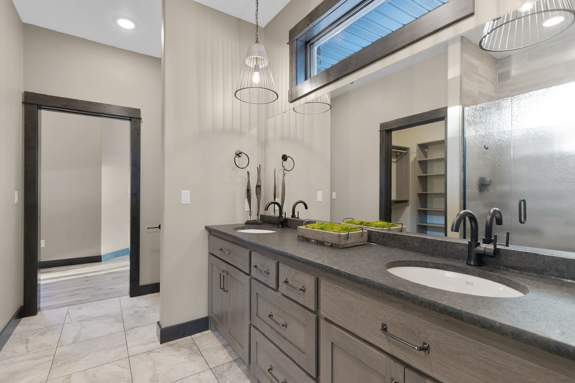 custom cabinets for bathrooms - 16