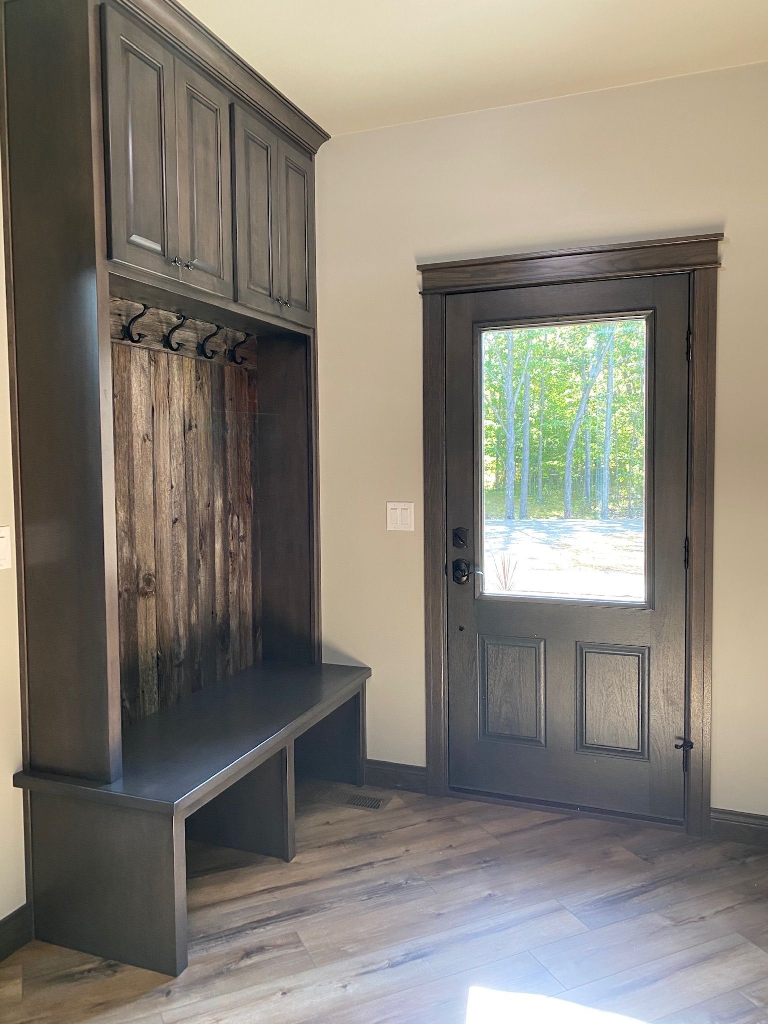 custom cabinets for wardrobe and lockers - 5