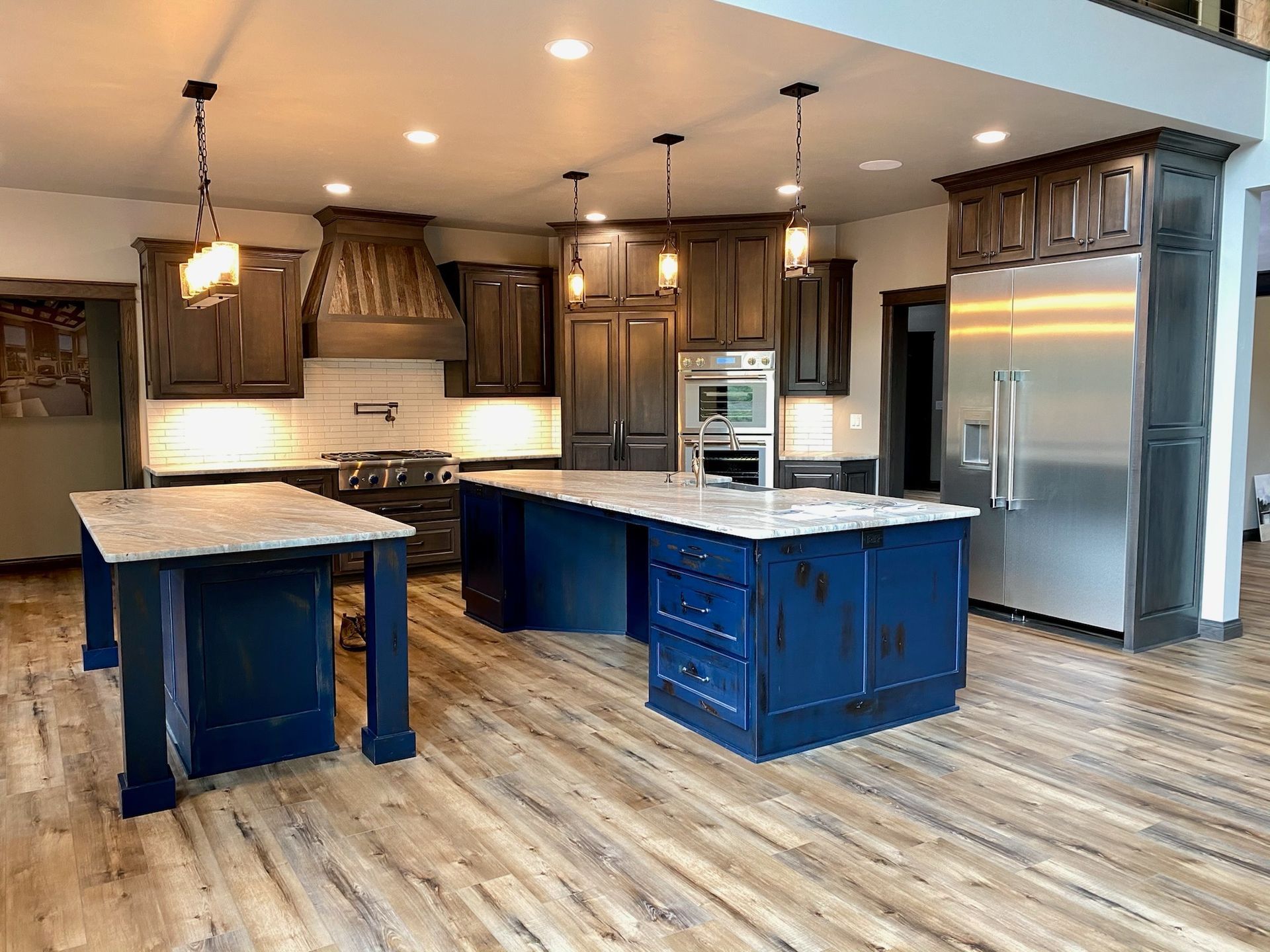 custom cabinets for kitchens - 27