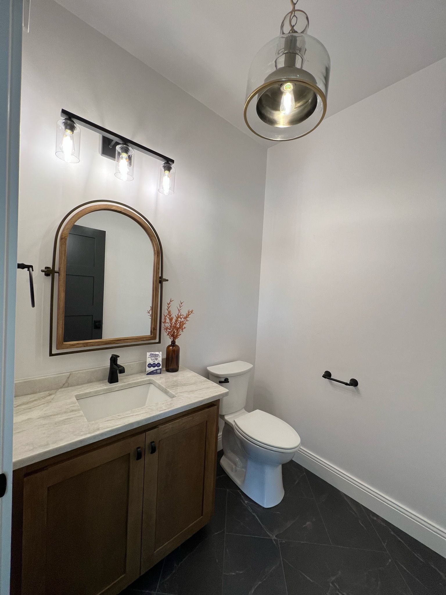 custom cabinets for bathrooms - 30