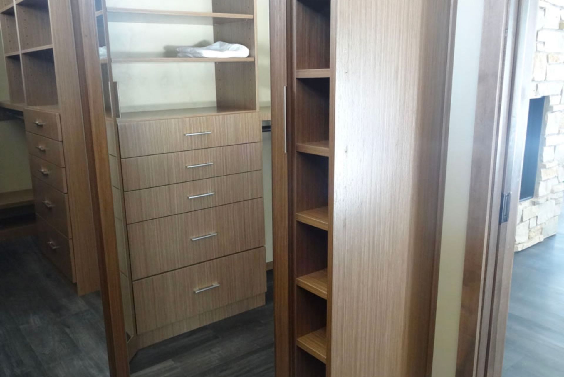 utopian custom wardrobe and locker design - 6