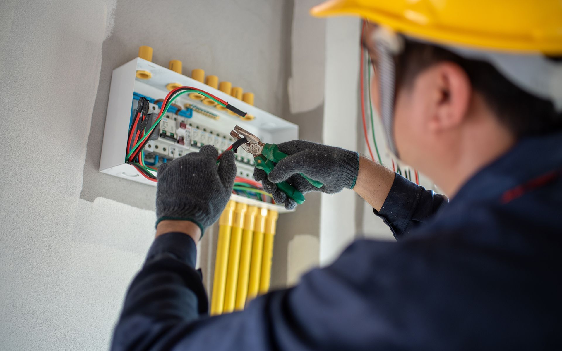 Integrating Smart Technology in Construction Electrical Systems