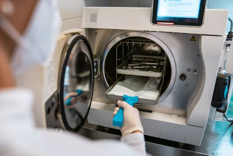 sterilizzatore attrezzi dentista