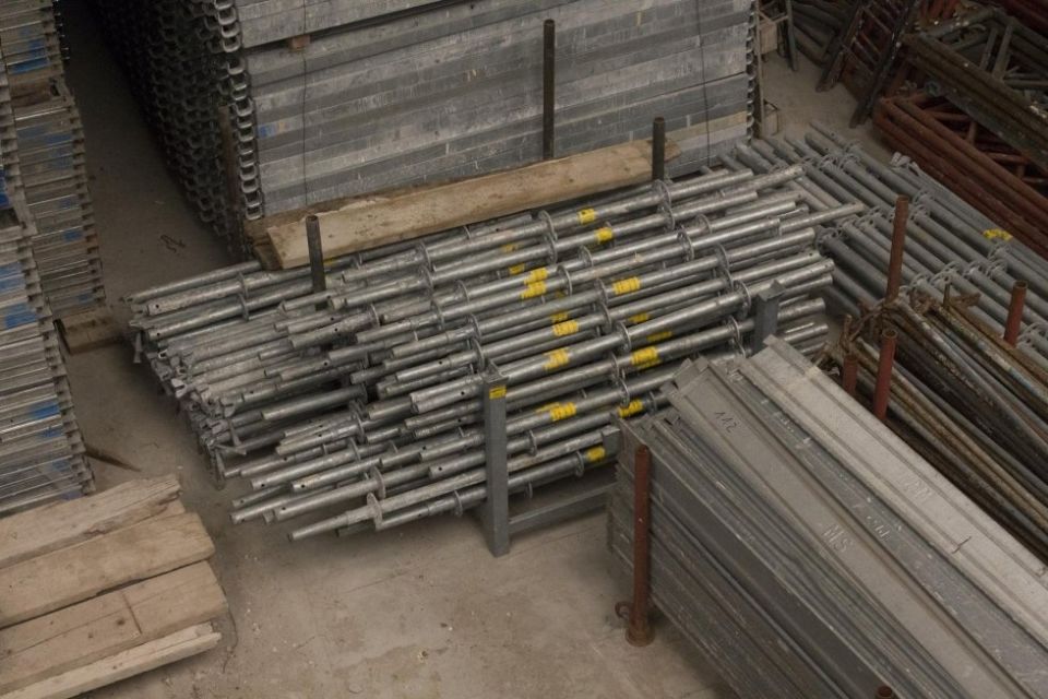Materiali per ponteggi