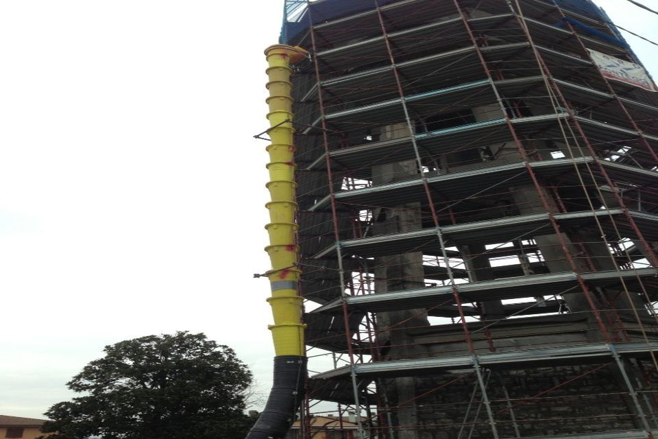 Ponteggio per cisterna