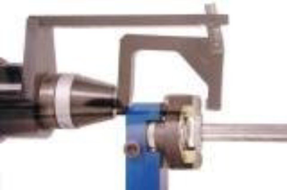 Testa di ribaditura in tiro