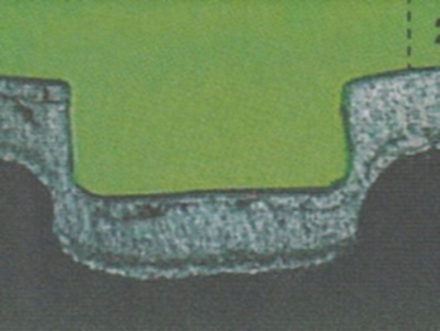 Sezione trasversale:
Nella sezione trasversale lavorata si riscontra un miglioramento dovuto all'indurimento della struttura.