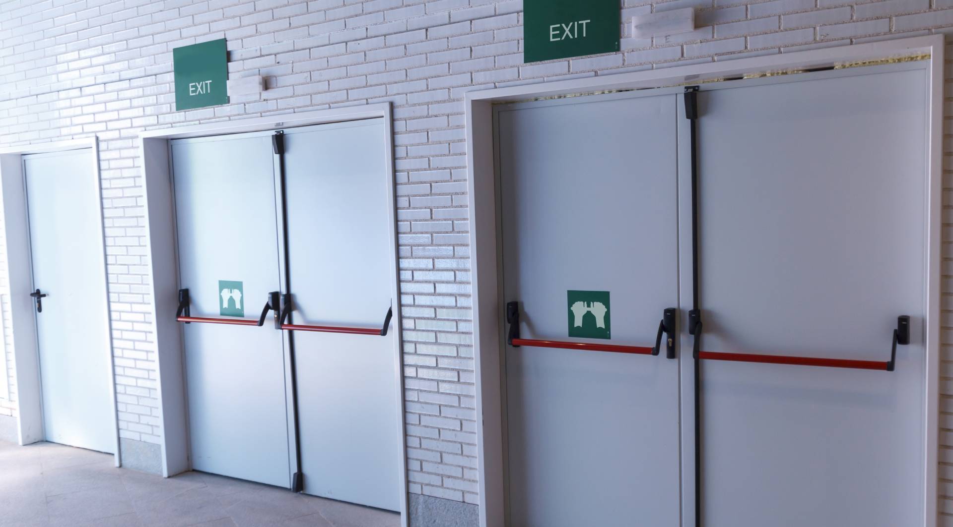 Porte tagliafuoco e protezioni passive