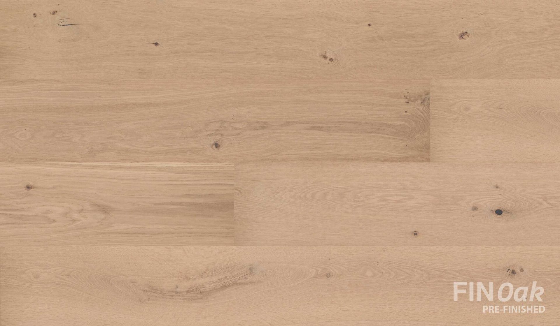 A close up of a wooden floor with the word fin oak on it.
