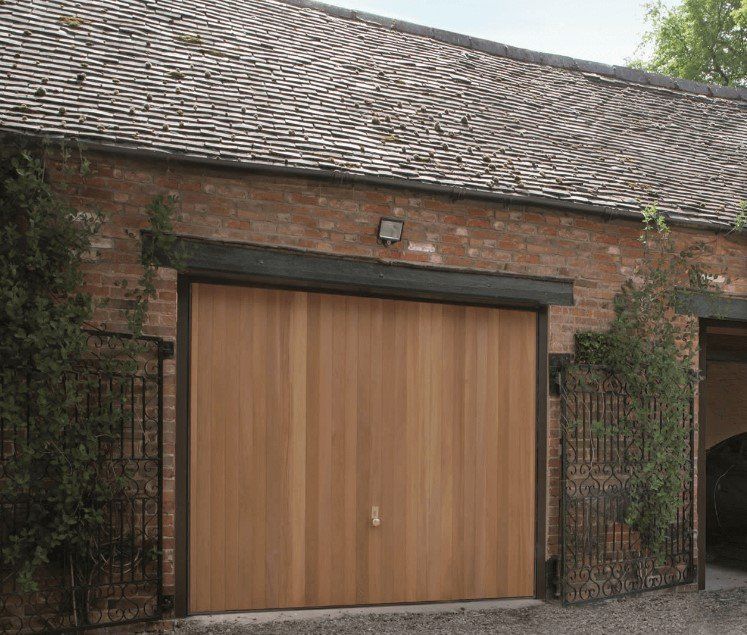 Retractable Opening Garage Door