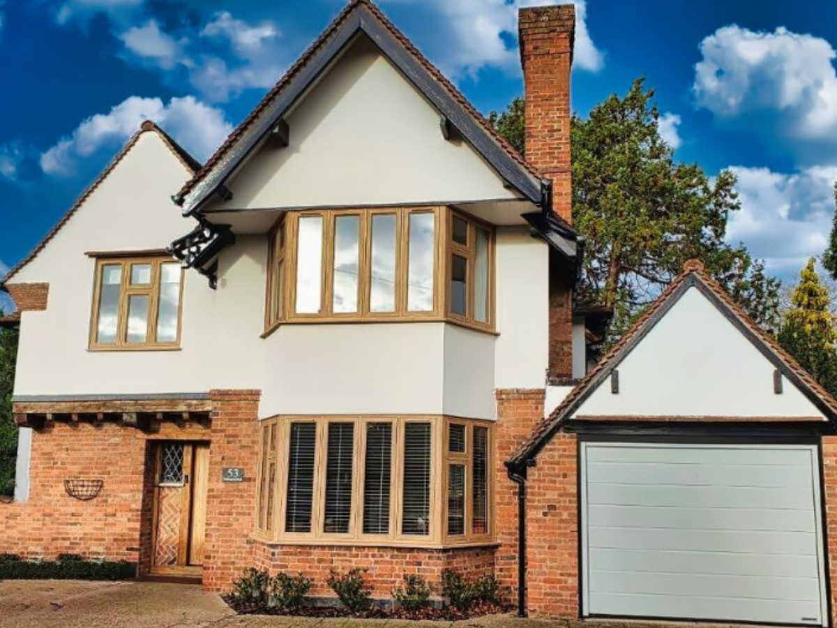 House with Flush casement windows by Prior Products  Stratford upon Avon