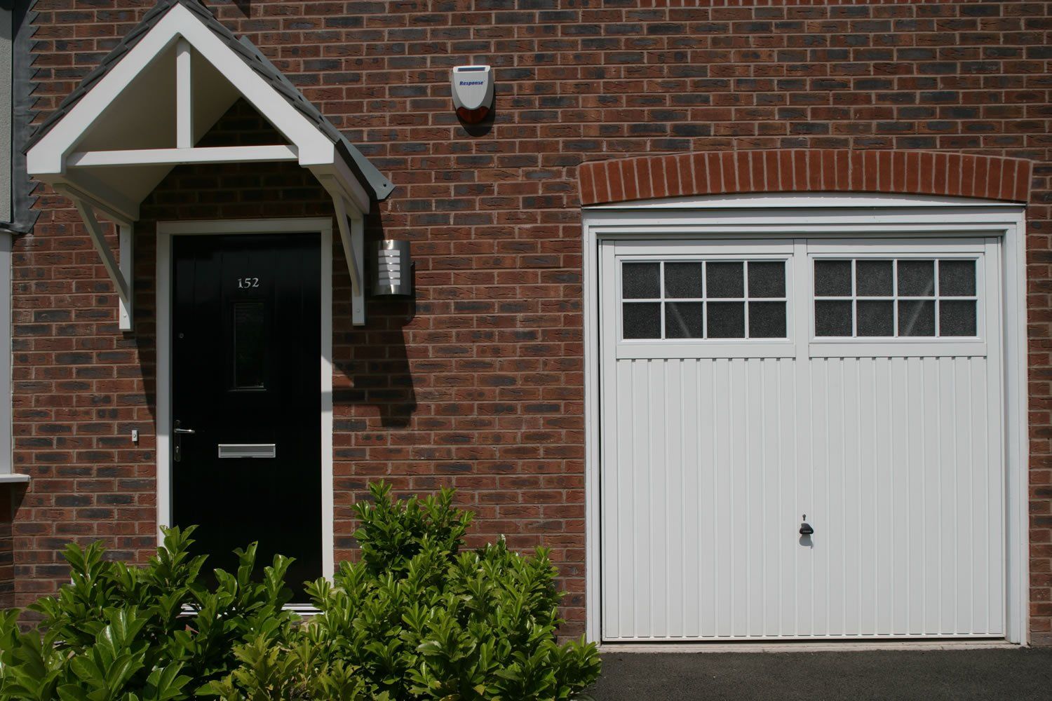 Garage door installers