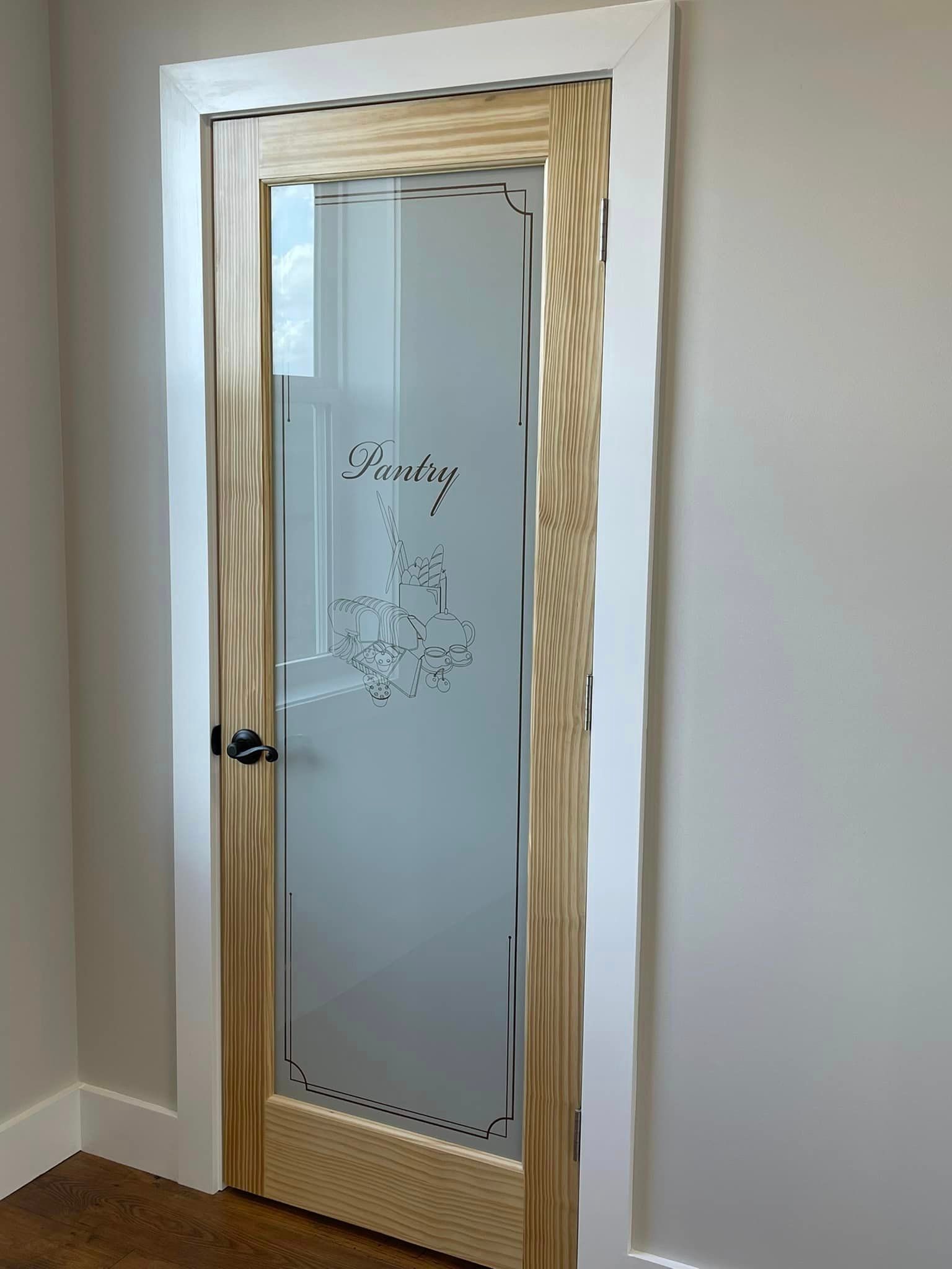 Pantry door with frosted glass and etched 