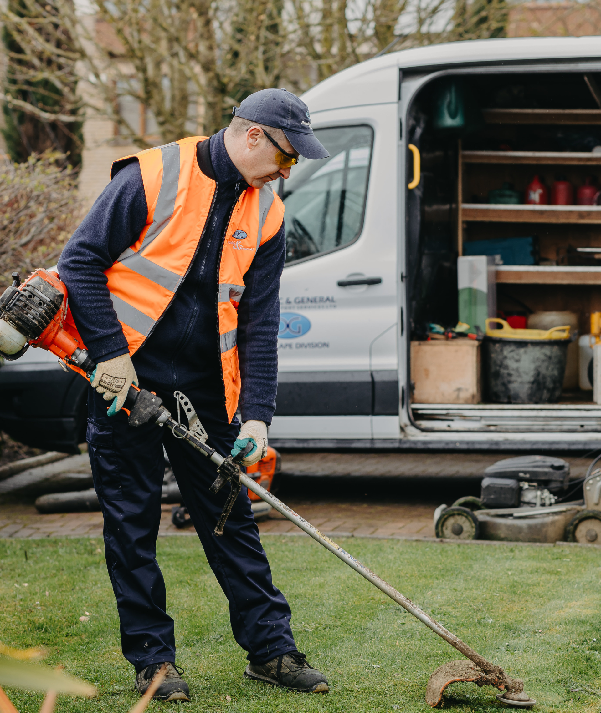 Grounds Maintenance & Landscaping by Domestic & General