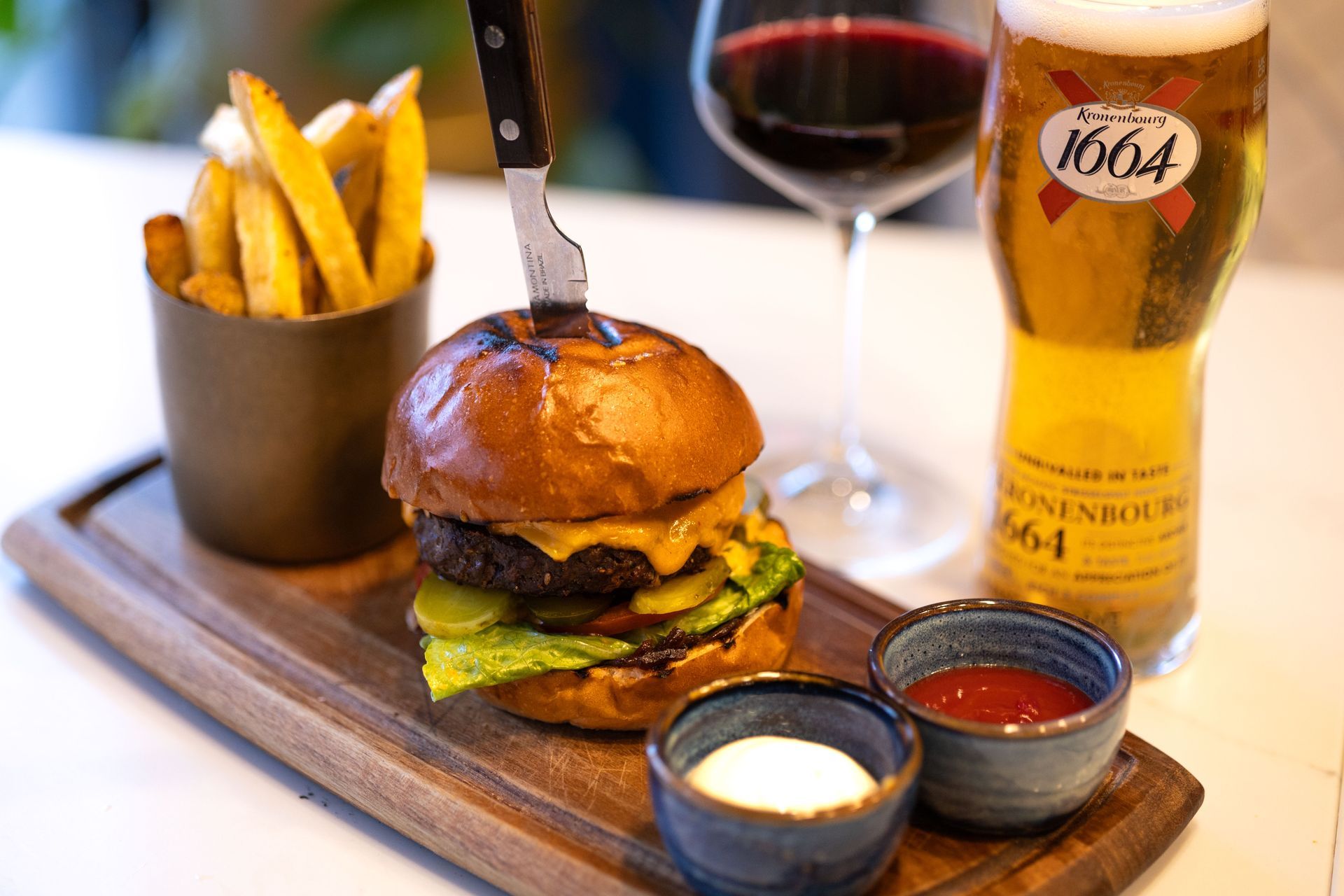 Enjoy a delicious homemade burger, homemade fries and glass of wine (or pint of beer) for £20 