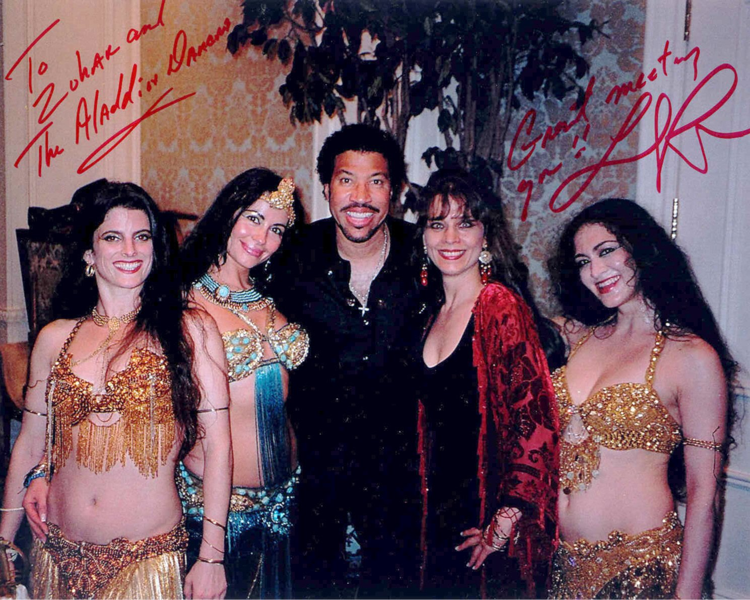 Zohar Aladdin Dancers and Lionel Ritchie Performing