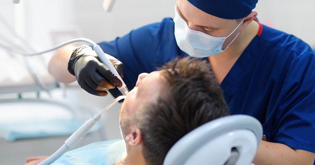 choosing an implant dentist, dentist in Soho NY