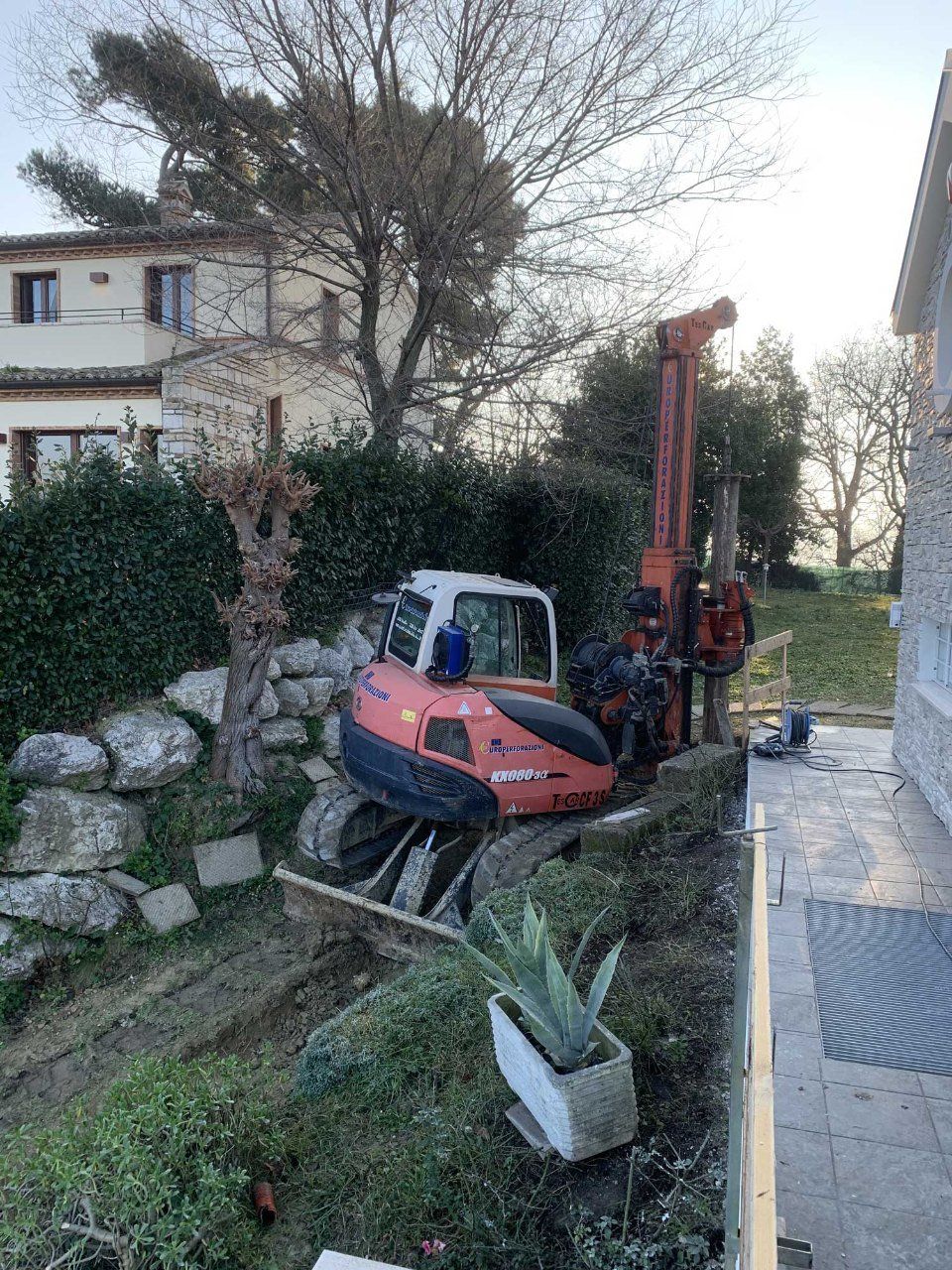 Trivellazione giardino privato