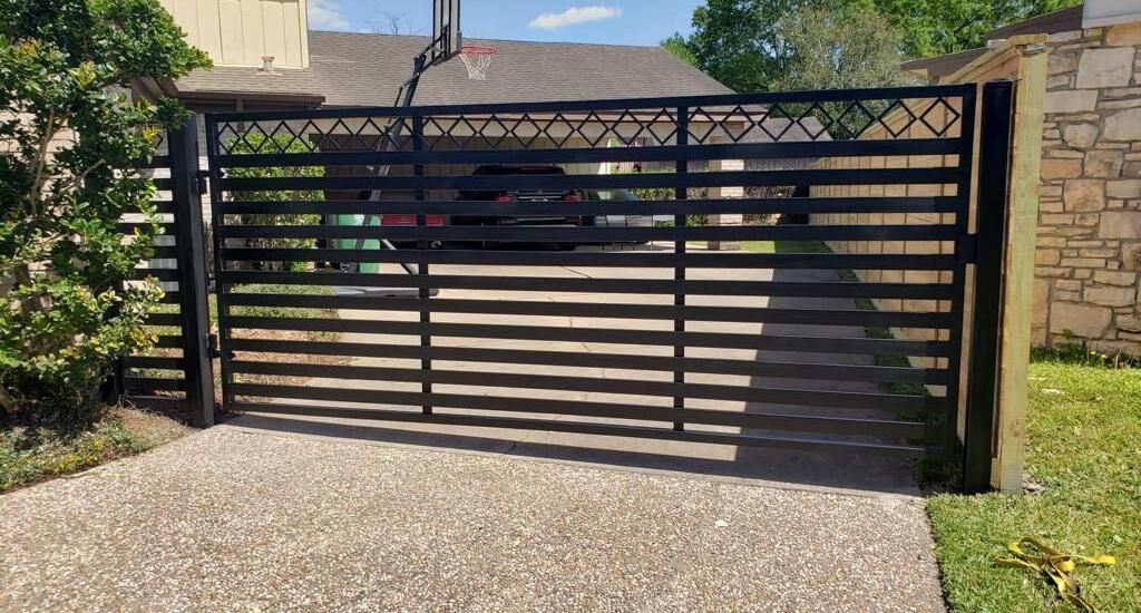 Santa Cruz Gate Stuck Near Me