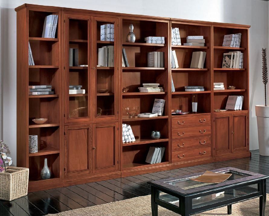 libreria in legno classica