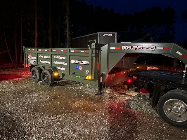 emergency tree removal company, tree trimming, tree pruning, stump grinding, stump removal, tree care specialists, land clearing company, turner's tree service