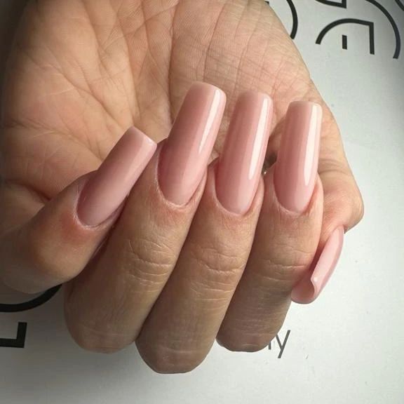 ricostruzione unghie