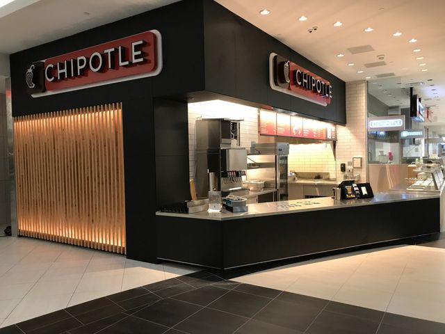 Chipotle - Woodfield Mall - Schaumburg Illinois Restaurant - HappyCow