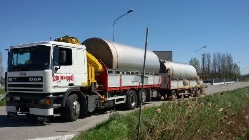 doppio rimorchio per trasporti industriali