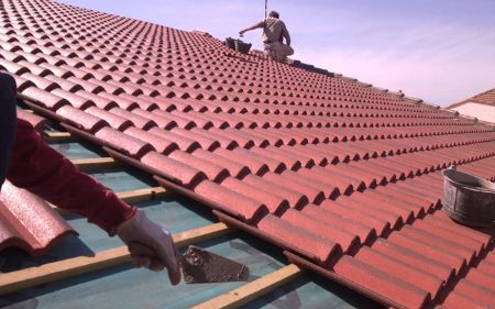 construcción de una cubierta nueva de teja en alcalá de henares, madrid