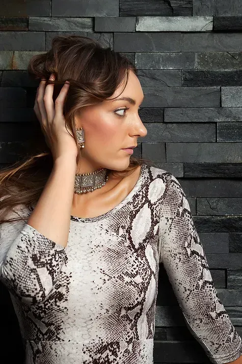 Model Kate modelling clothes