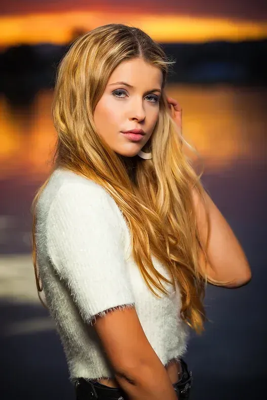 Makeup and styling by Bombshell Makeup (now Charishma) using air brush makeup. Photo by Andy Gock