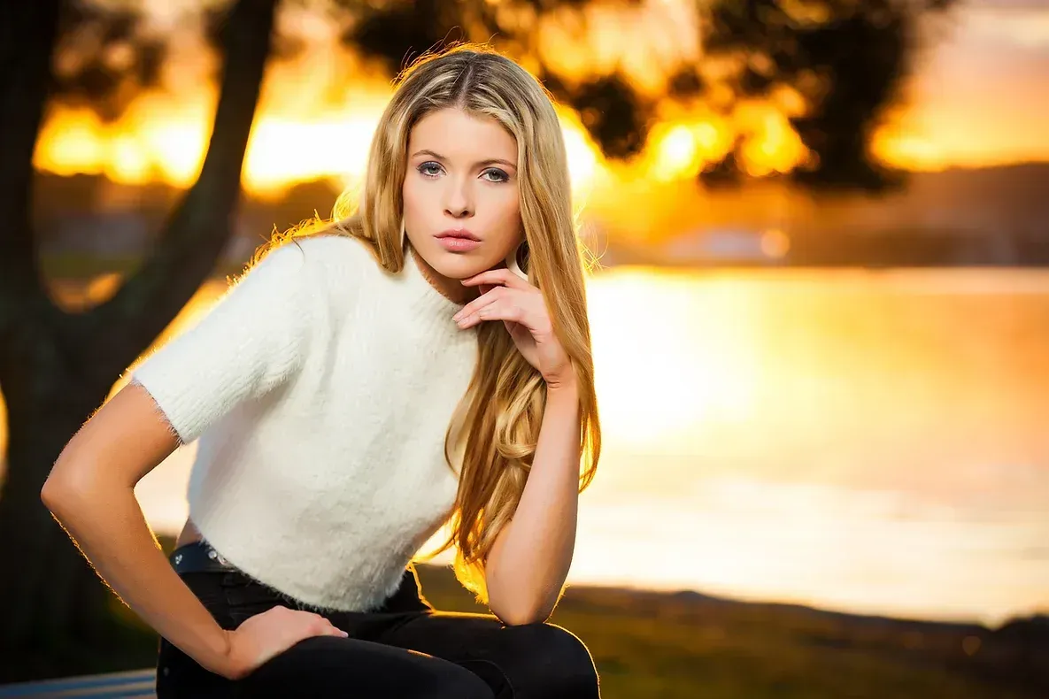 Makeup and styling by Bombshell Makeup (now Charishma) using air brush makeup. Photo by Andy Gock