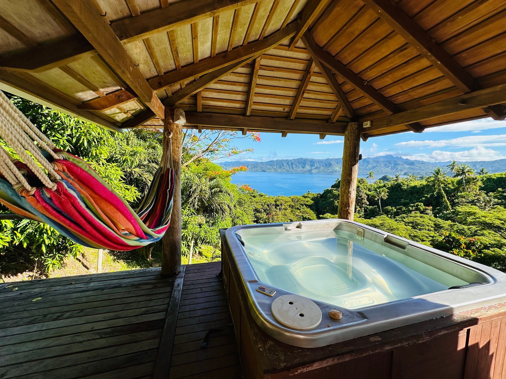 The relaxation and spa deck at the Latui Lodge in Savusavu Fiji 
