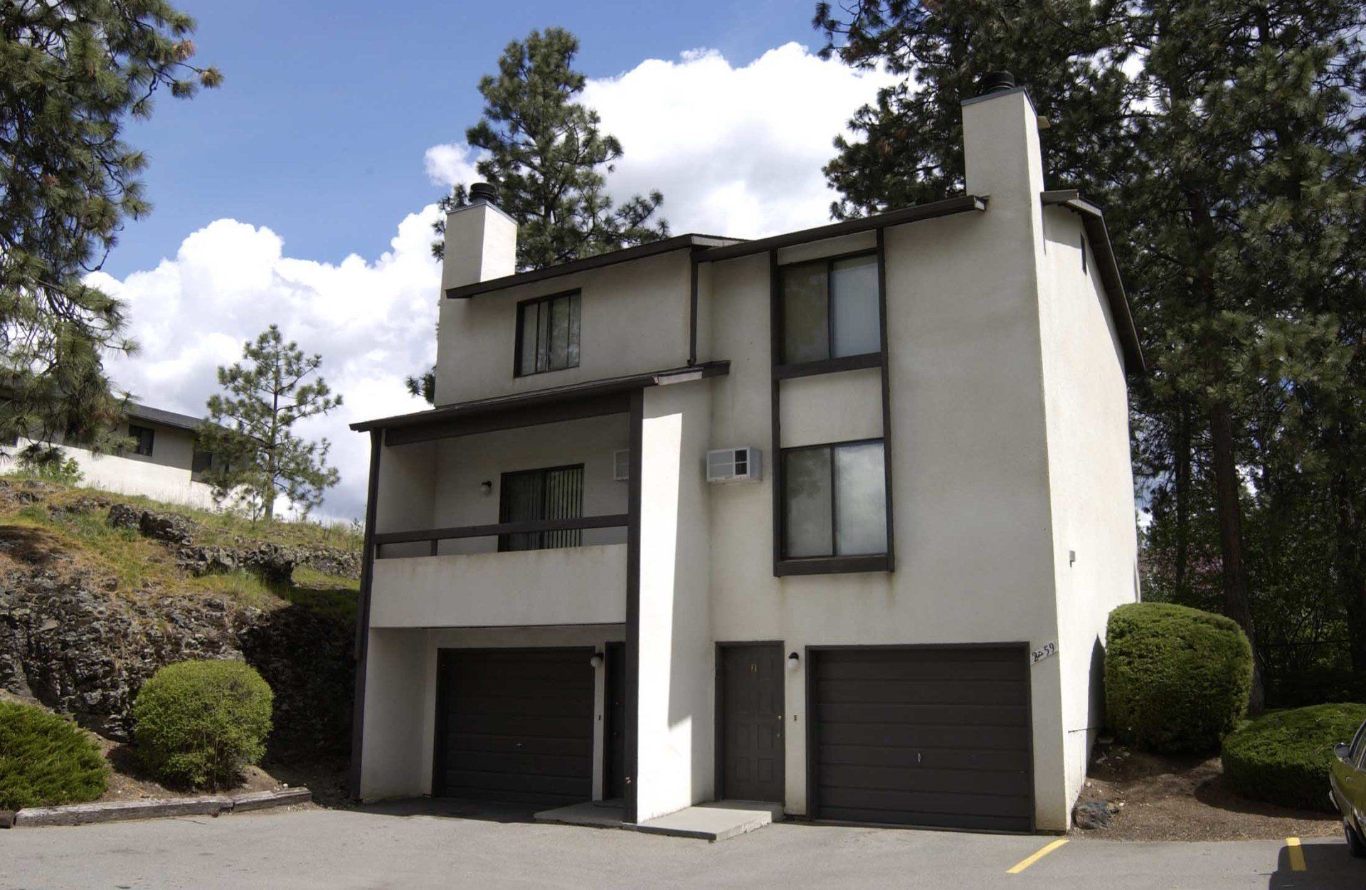 Rockcliffe Apartments