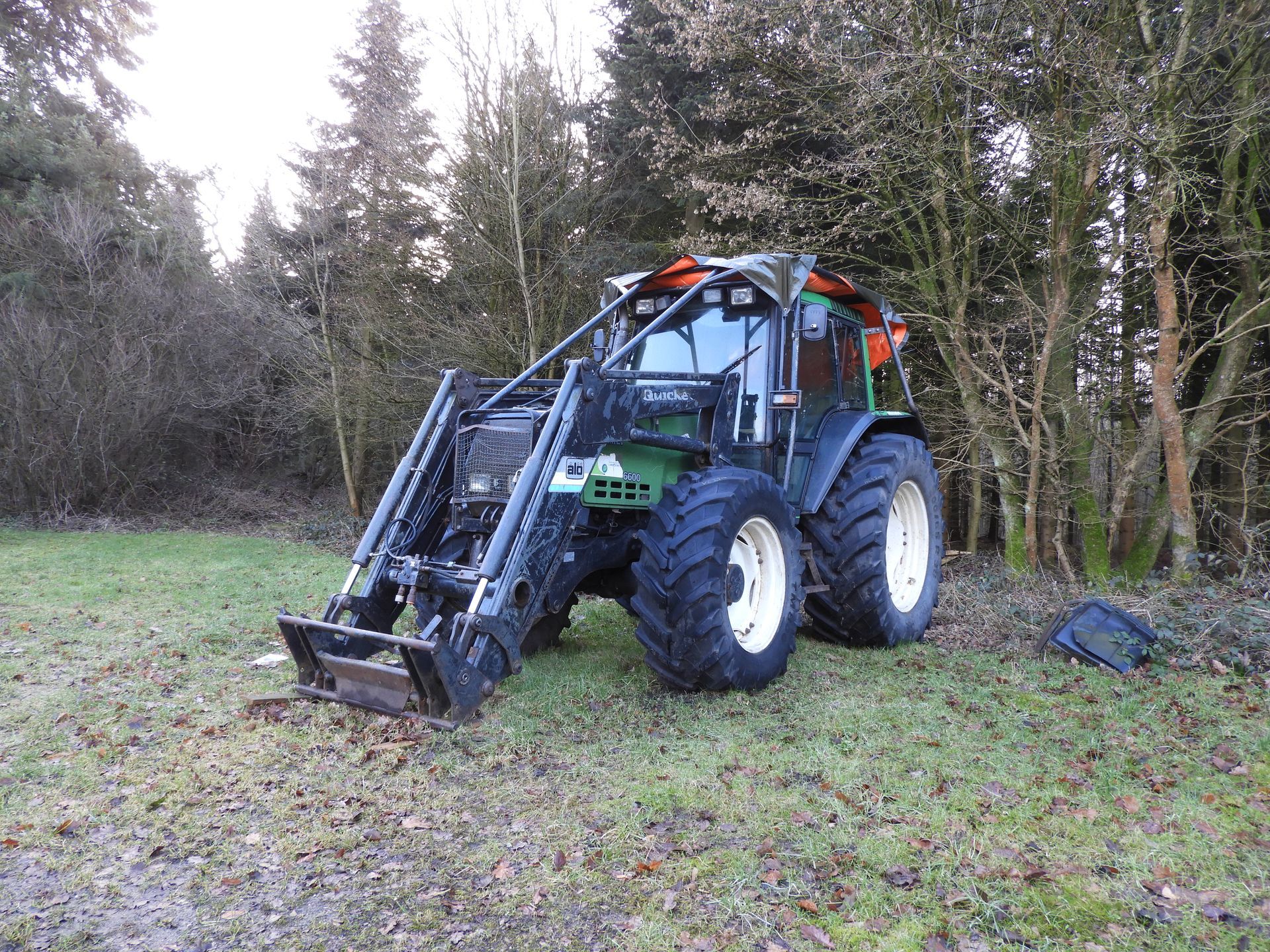 Gutachten Forsttechnik, Verkaufsgutachten, Ankaufgutachten, Kurzgutachten, Valtra, Forstmaschine