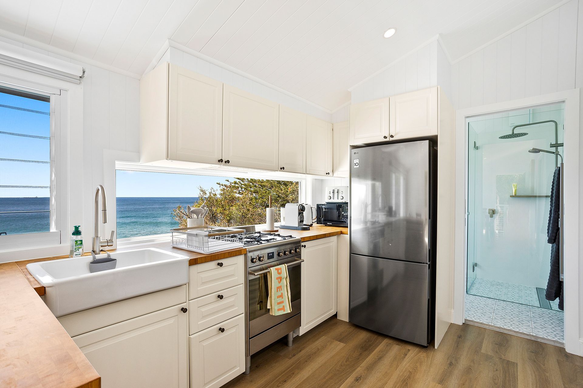 Driftwood @ Wombarra