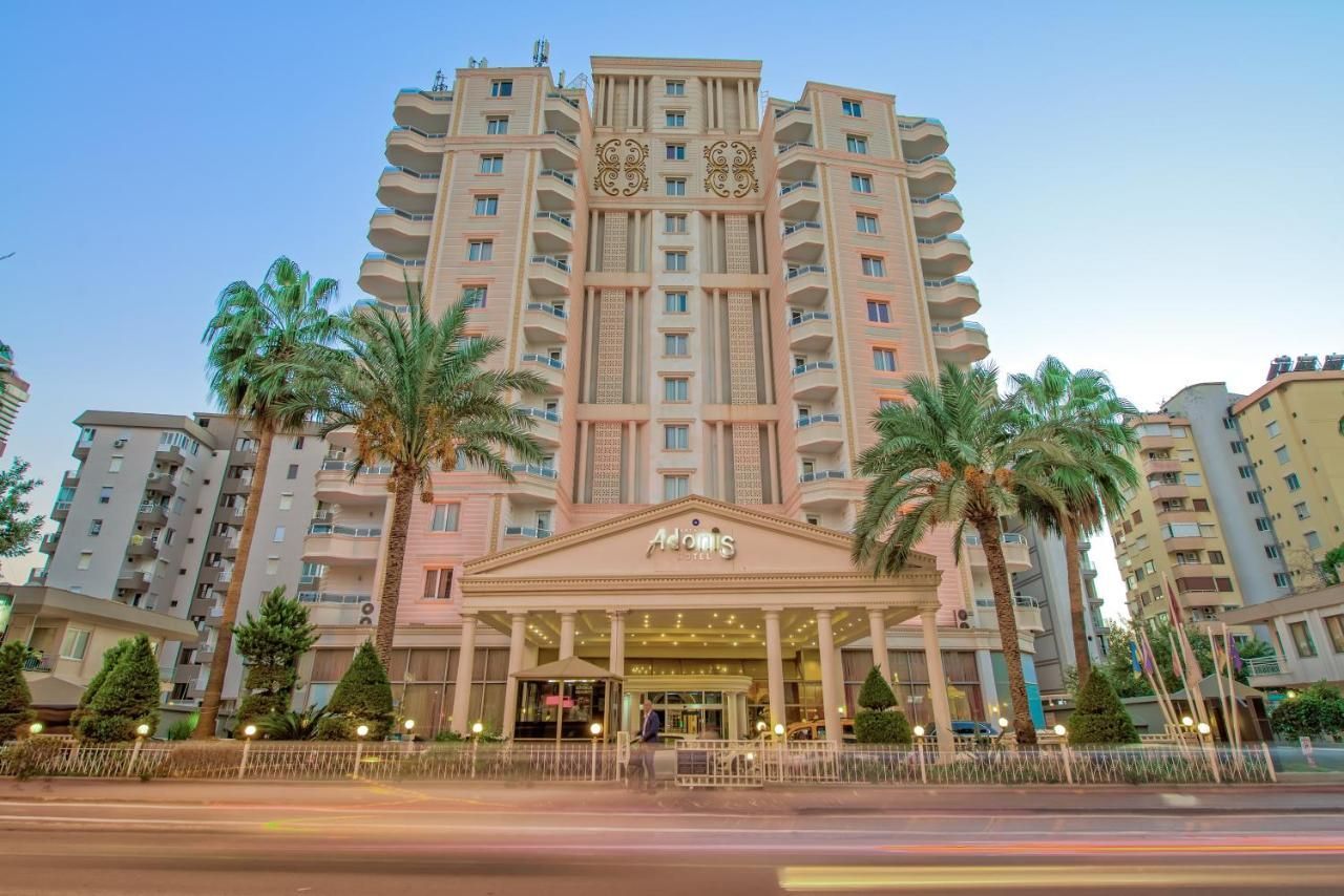 Adonis Hotel